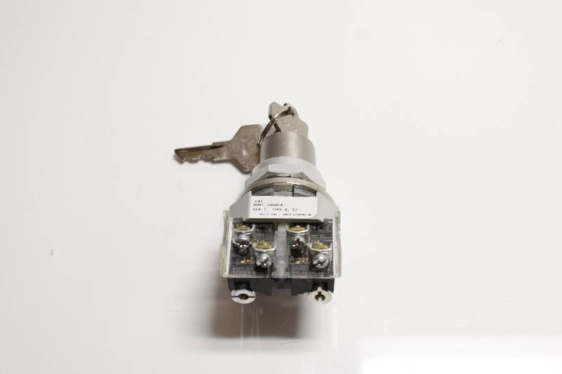 ALLEN-BRADLEY 800T-J4605A MISSING PARTS SER T NSMDC01