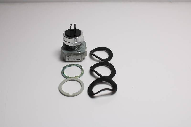 ALLEN-BRADLEY 800T-J91KE7 SER T NSNBC01