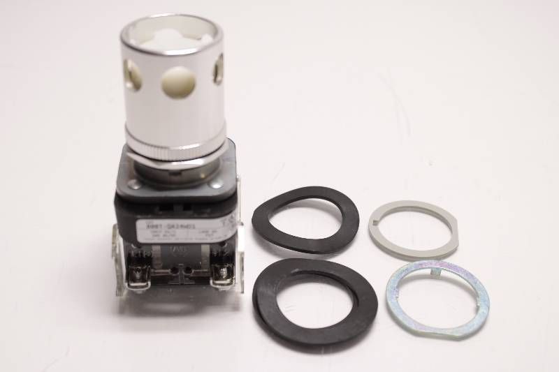 ALLEN-BRADLEY 800T-QA24WD1 SER T NSNBC01