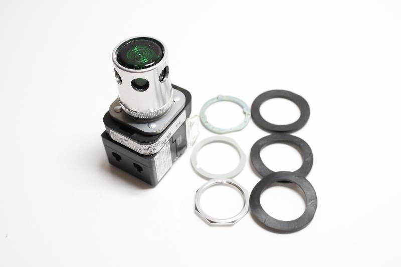 ALLEN-BRADLEY 800T-QAH2G SER U NSNBC01