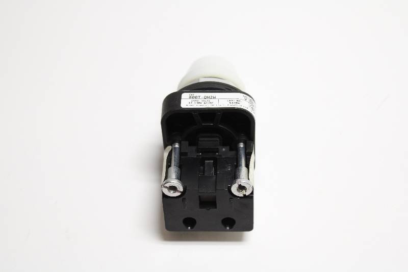 ALLEN-BRADLEY 800T-QH2W SER V NSNBC01