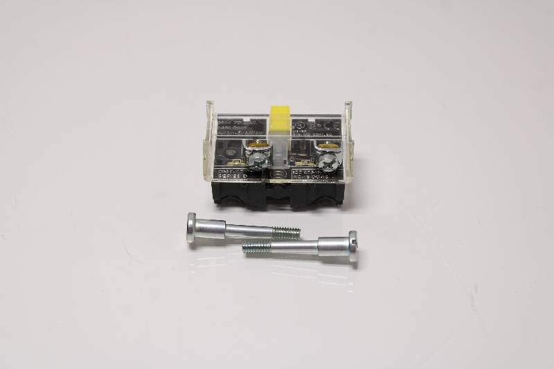 ALLEN-BRADLEY 800T-XD1 SER D NSNB