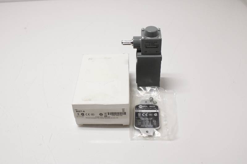 ALLEN-BRADLEY 802T-A SER D NSFBC01 - LIMIT SWITCH