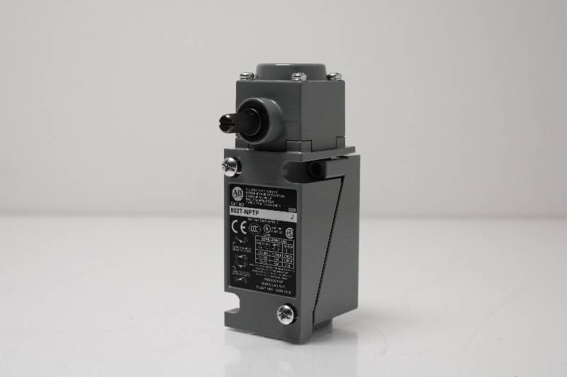 ALLEN-BRADLEY 802T-NPTP SER J NSNBC01 - LIMIT SWITCH