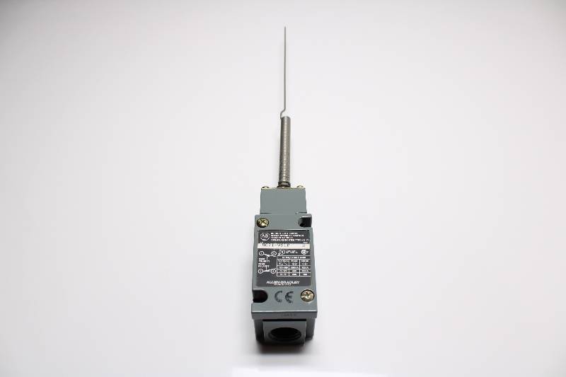 ALLEN-BRADLEY 802T-WS1P SER H NSNBC01 - LIMIT SWITCH