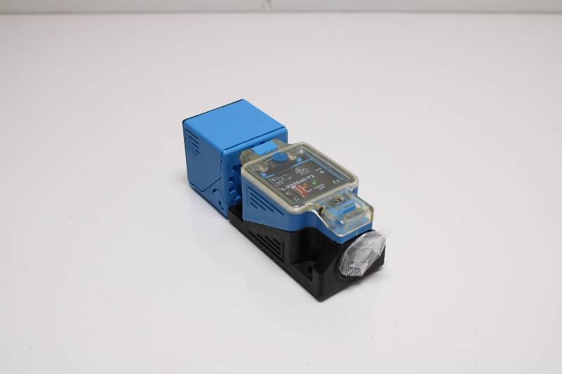 ALLEN-BRADLEY 871L-B20E40-T2 SER A NSNBC02