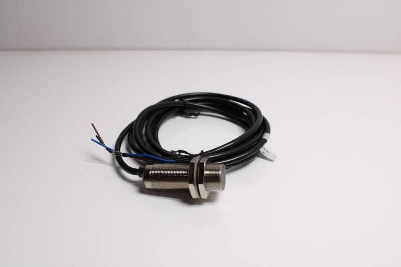 ALLEN-BRADLEY 872C-D5NP18-E2 SER D NSNBC01