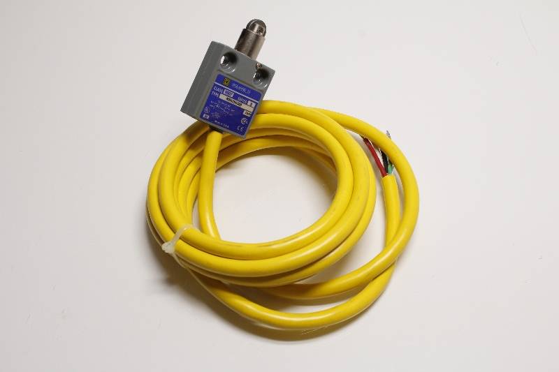 SQUARE-D 9007MS02S0300 NSNBC02 - LIMIT SWITCH
