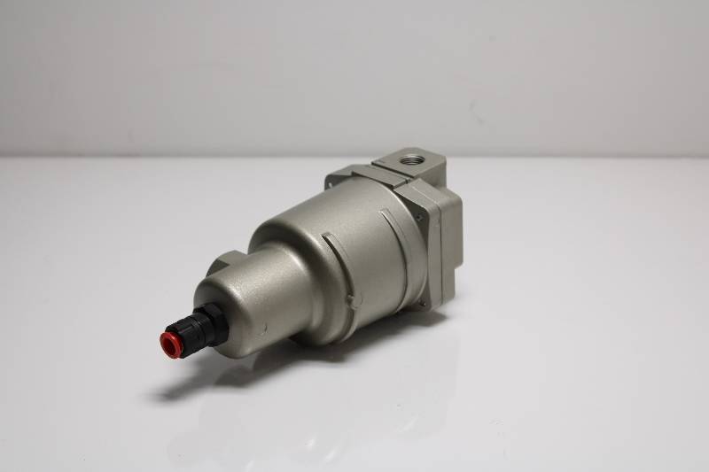 SMC AMG350C-N03D NSNBC01 - PNEUMATIC VALVE