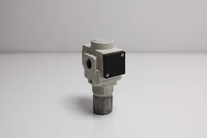 SMC ARP20K-F02-3 NSNBC01 - REGULATOR VALVE