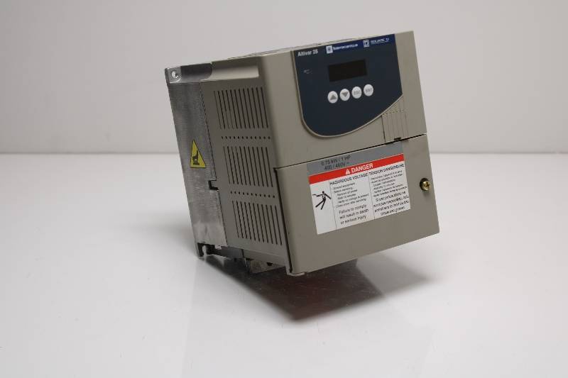 SCHNEIDER ELECTRIC ATV28HU18N4U NSNB