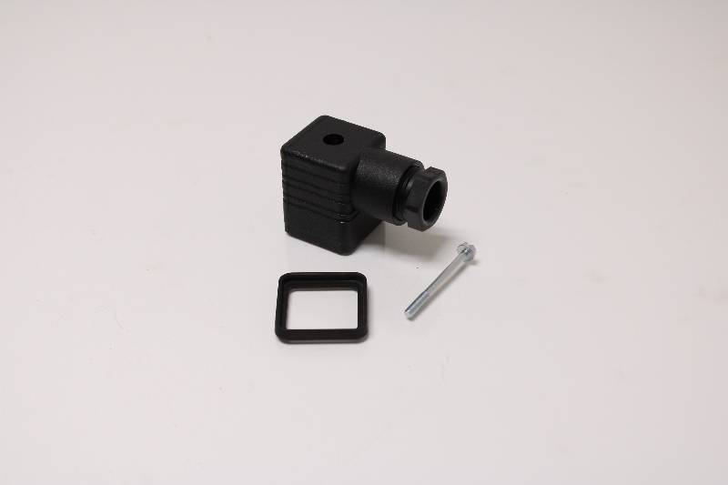 UNMARKED B12-GDM NSNBC02