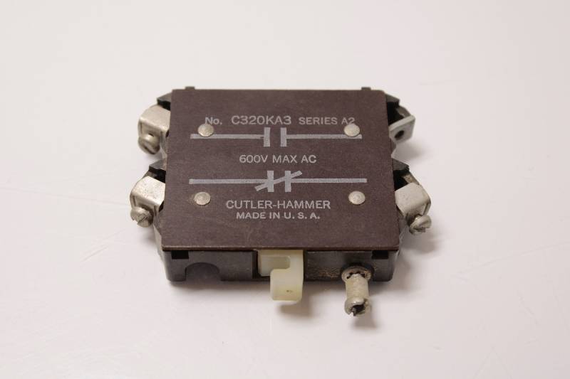 CUTLER-HAMMER C320KA3 NSNBC01 - CONTACTOR