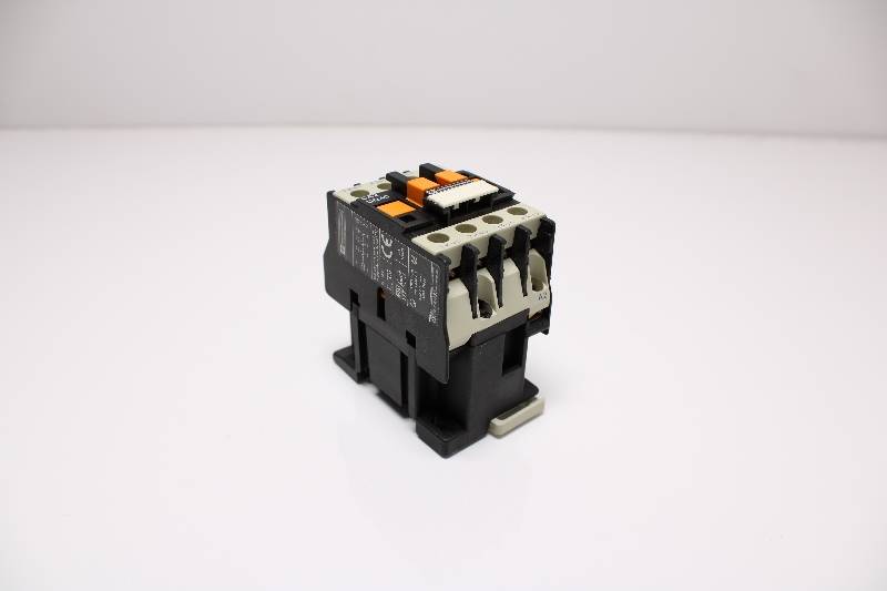 TEL CA2-DN40 NSNBC01 - RELAY