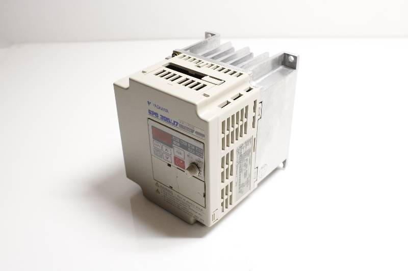 YASKAWA ELECTRIC CIMR-J7AM40P7 NSNBC01