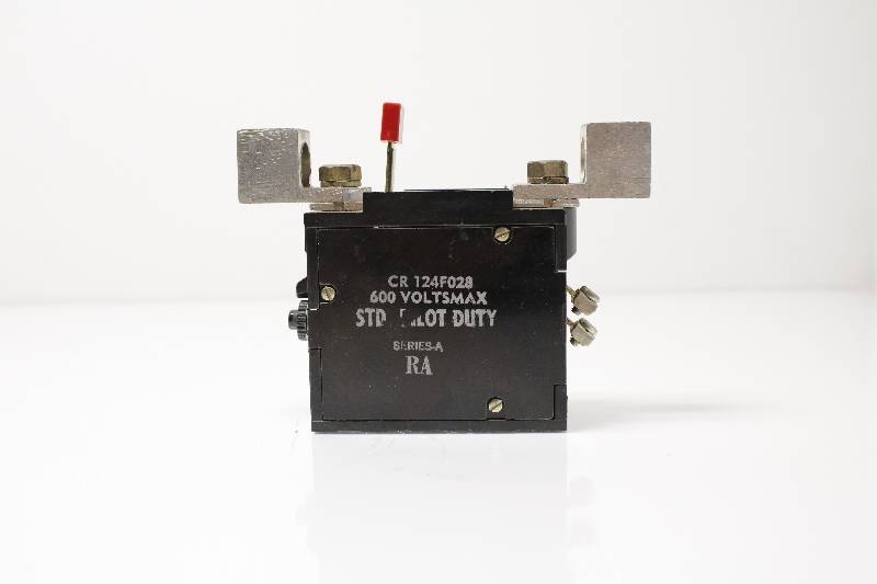GENERAL ELECTRIC CR124F028 NSNBC01 - OVERLOAD RELAY