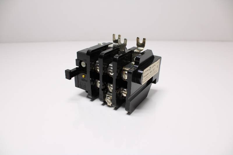 GENERAL ELECTRIC CR324C310F NSNBC01 - OVERLOAD RELAY