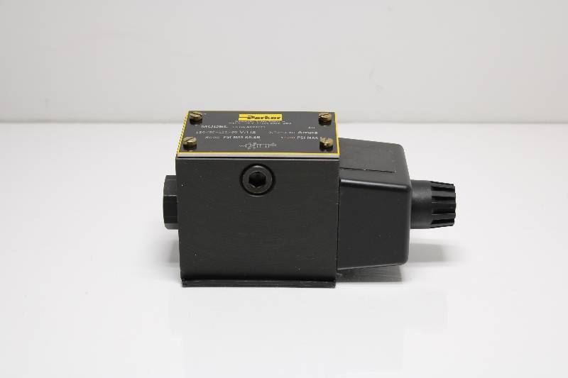 PARKER D3W4KNYC NSNBC01 - DIRECTIONAL VALVE