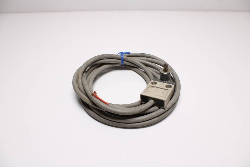 OMRON D4C-9077 NSNBC01 - LIMIT SWITCH