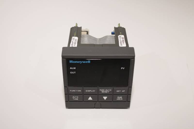 HONEYWELL DC230L-EE-00-10-0A00000-00-0 NSNBC01