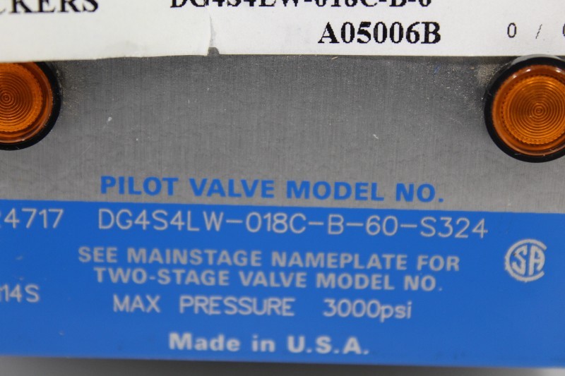 VICKERS DG4S4LW-018C-B-60-S324 02-324717 NSNB - DIRECTIONAL VALV