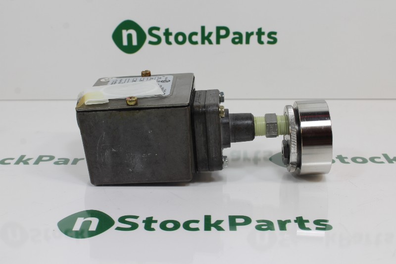 BARKSDALE E1H-H90 ECON-O-TROL PRESSURE ACTUATED SWITCH NSNBC15