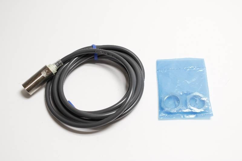 OMRON E2E-X5F1 NSNBC02