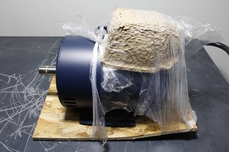 5HP 1740RPM - LEESON 131560.00 NSNBC01 - 148T DP 208 ELECTRIC MO