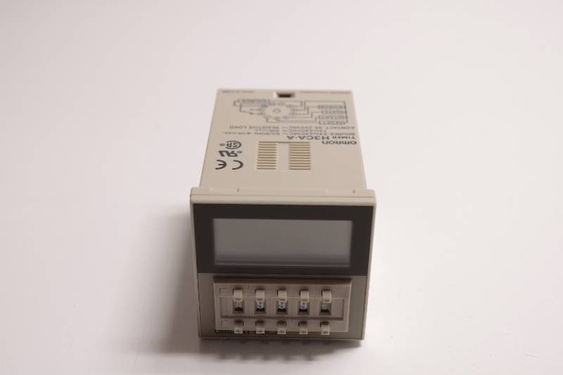 OMRON H3CA-A NSNB - RELAY