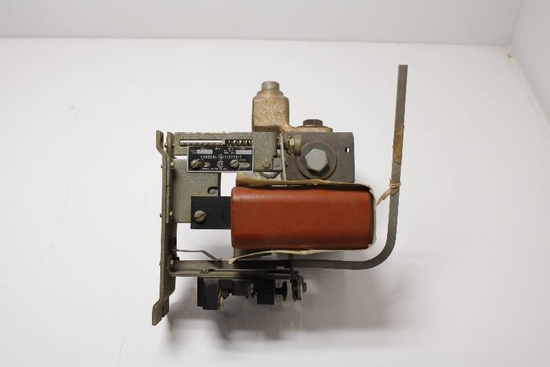 GENERAL ELECTRIC IC2820E-500 NSNBC01 - CONTACTOR