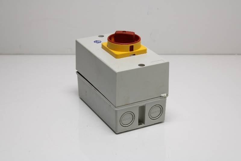 ALLEN-BRADLEY IP65 NSNBC02 -