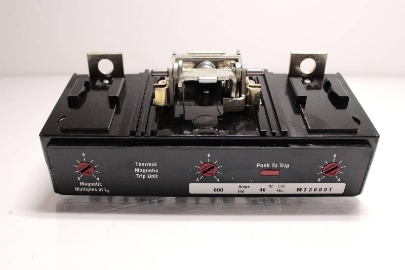 EATON MT3800T NSNBC01 - CIRCUIT BREAKER