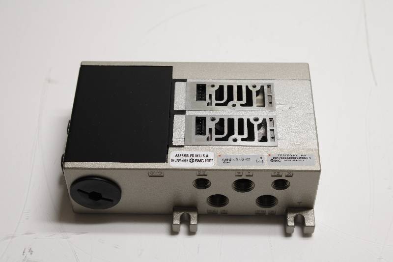 SMC NVV5FS2-01T1-021-02T NSNBC01 - SOLENOID VALVE