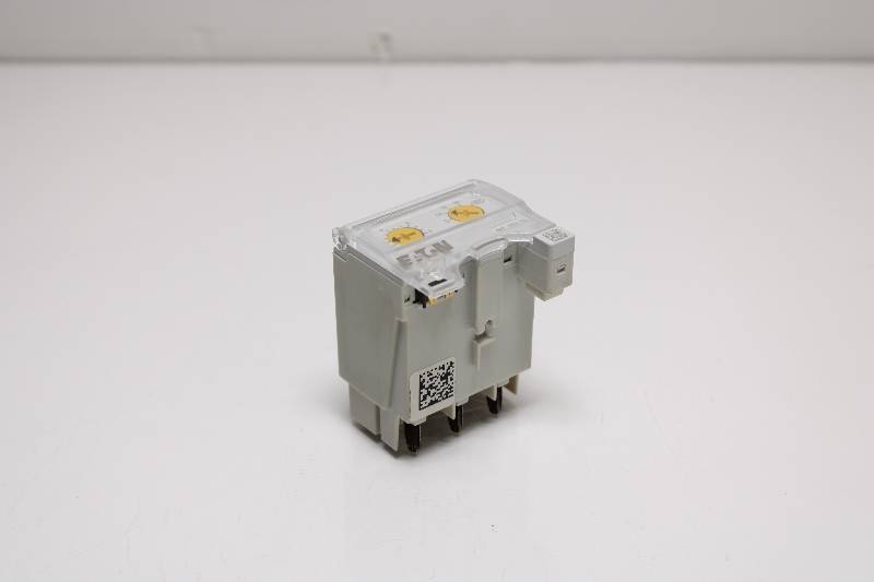 EATON PKE-XTU-12 NSNBC02 - CIRCUIT BREAKER