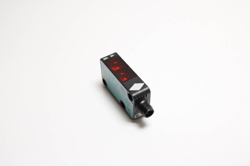 PEPPERL+FUCHS RL31-8-2500-IR/73C/136 NSNB