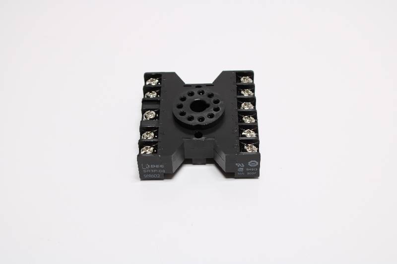IDEC SR3P-06 NSNBC01 - RELAY