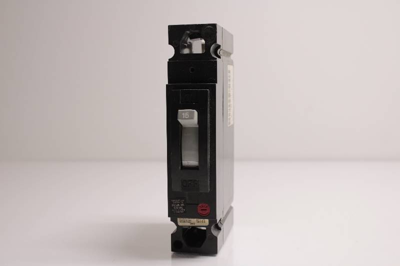 GENERAL ELECTRIC TED113015 NSNBC01 - CIRCUIT BREAKER