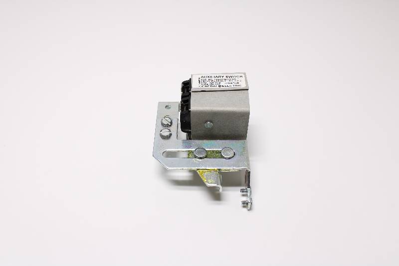 GENERAL ELECTRIC THAUX64D NSNBC01 - CONTACTOR