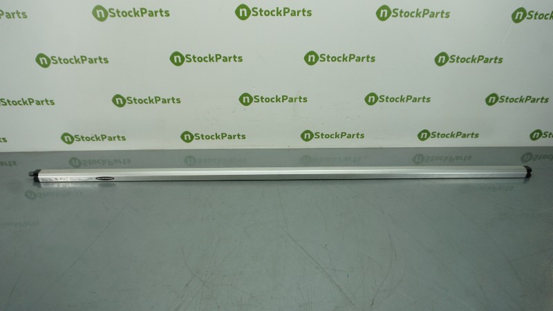 BANNER WLS28-2XGR-1130XQ ALL PURPOSE LED LIGHT STRIP NSNB