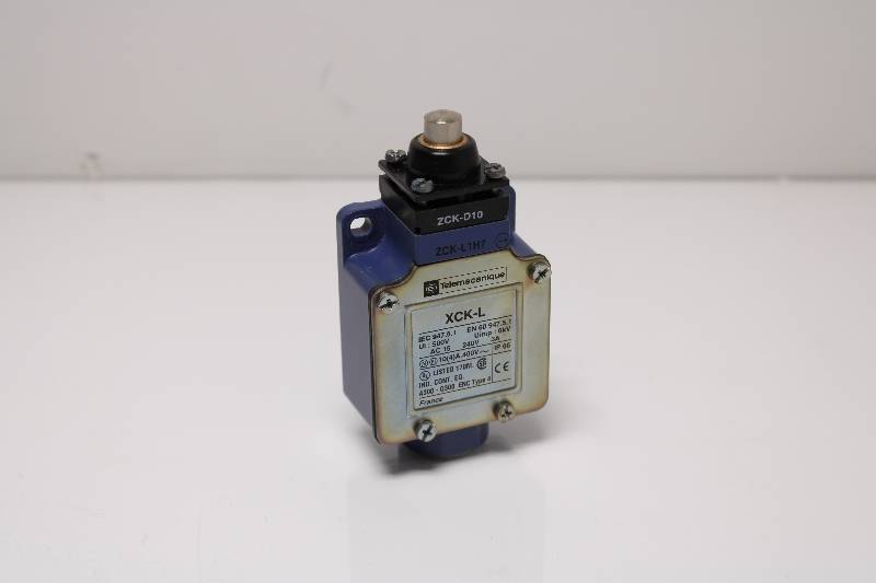 TELEMECANIQUE XCK-L NSNBC02 - LIMIT SWITCH