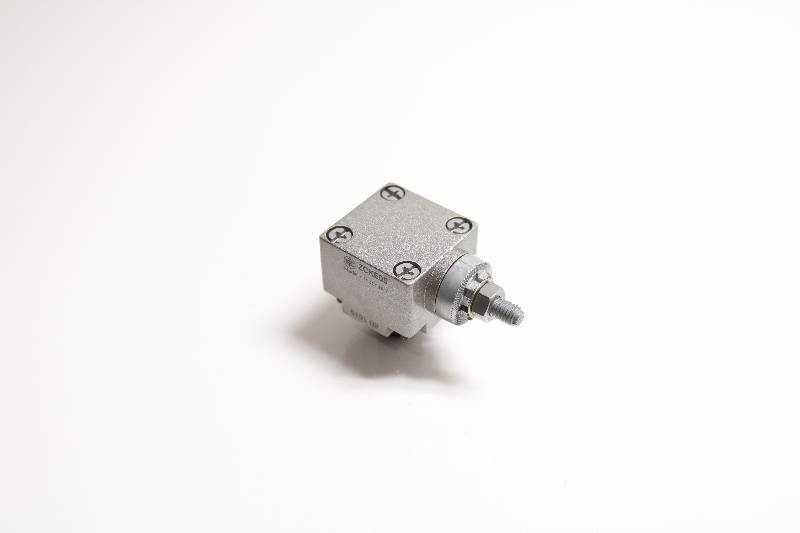 TELEMECANIQUE ZCKE05 NSNBC02